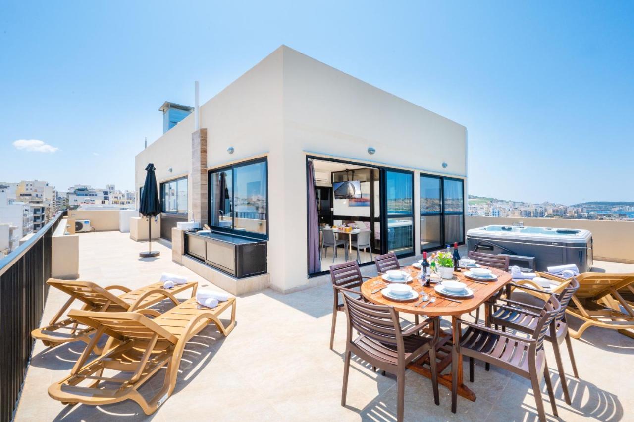 شقة Islet Promenade Seafront Penthouse With Breathtaking Seaviews And Private Hot Tub On The Large Terrace By Getawaysmalta خليج سانت بول المظهر الخارجي الصورة